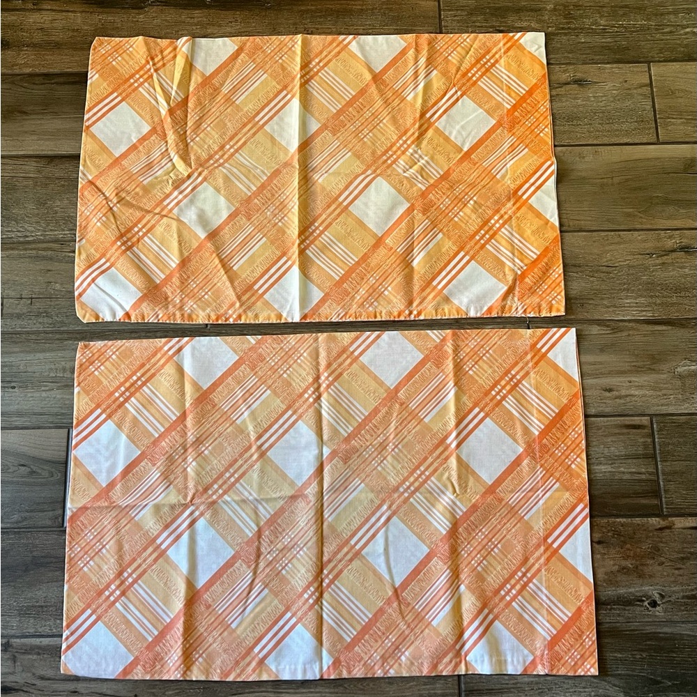Vintage Tastemaker Orange Plaid 70s Pillowcases Muslin USA